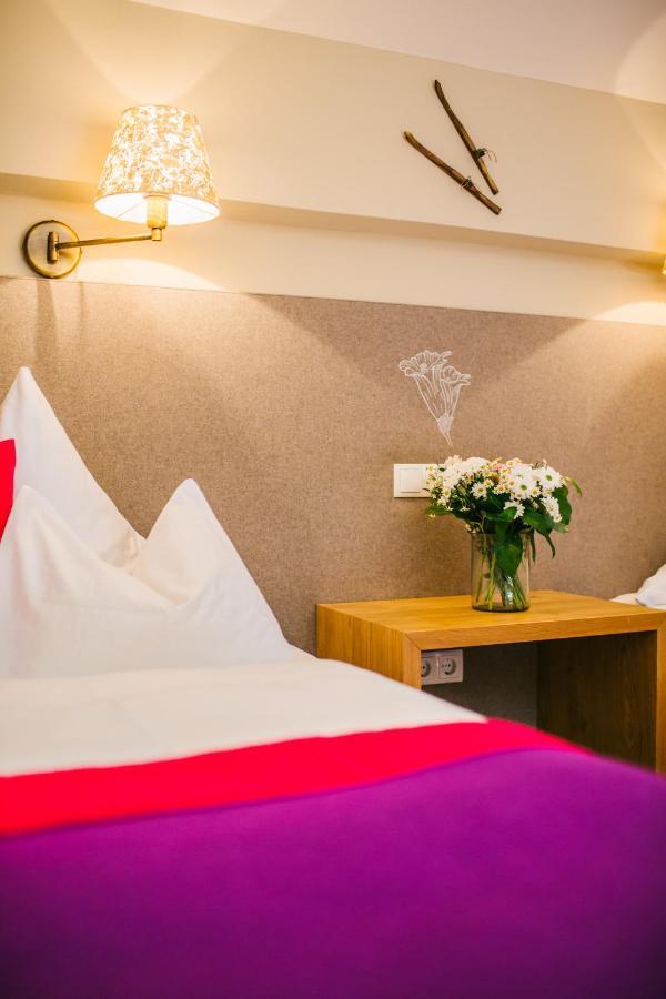 Hotel Dr Otto Murr B&B St. Anton am Arlberg Exterior foto